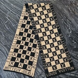 LOUIS VUITTON: Vintage Soft Wool Black and Cream Classic Monogram Scarf